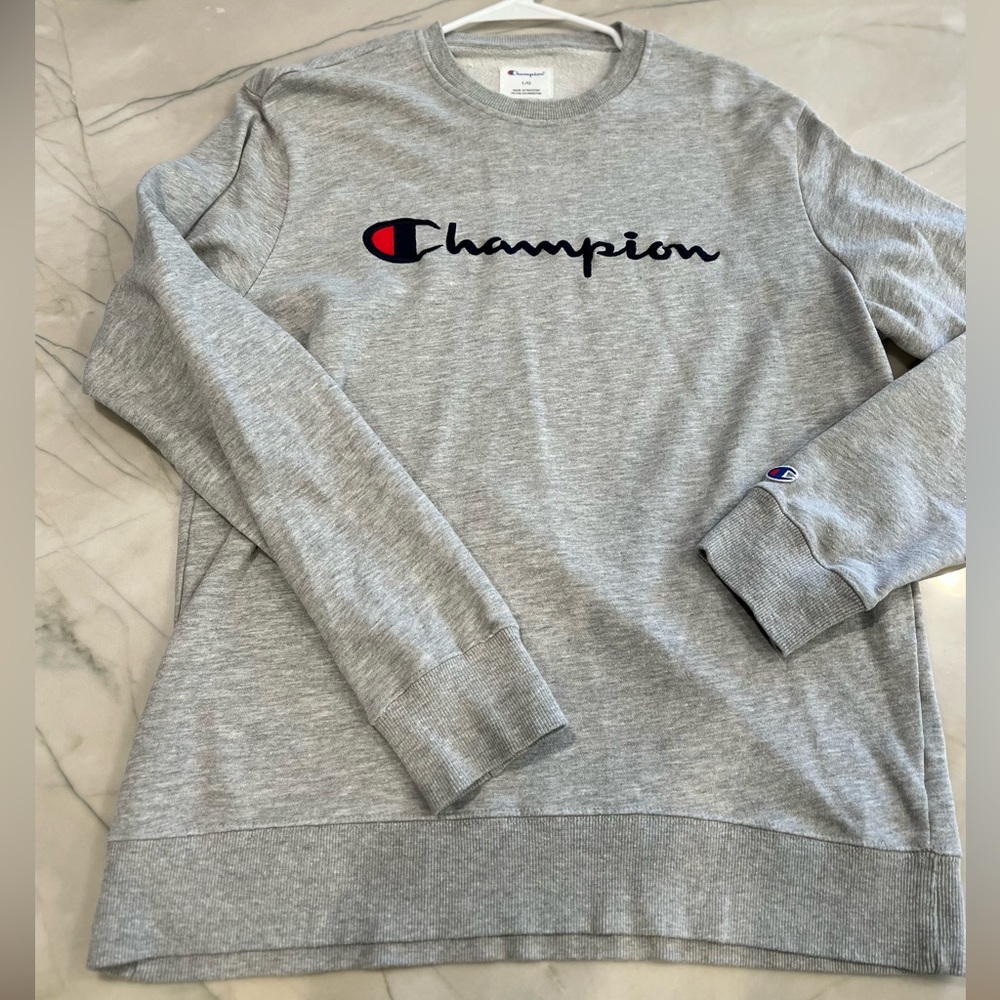 Champion sweatshirt men’s Sz Lg